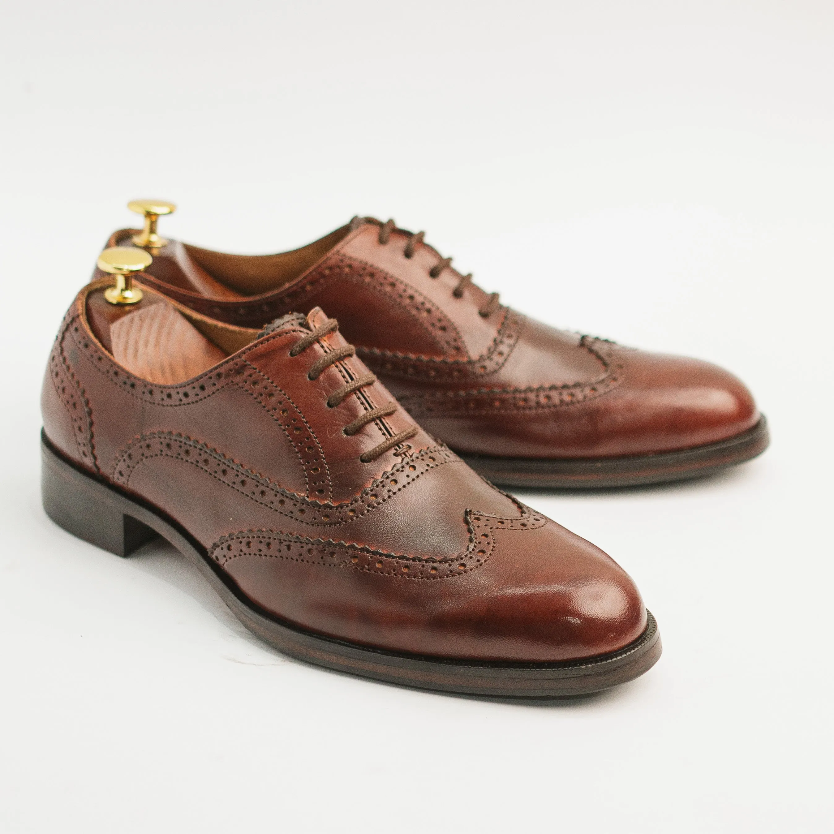 Sleek Design Workday Essential Neutral Office Windsor - Chestnut Brown