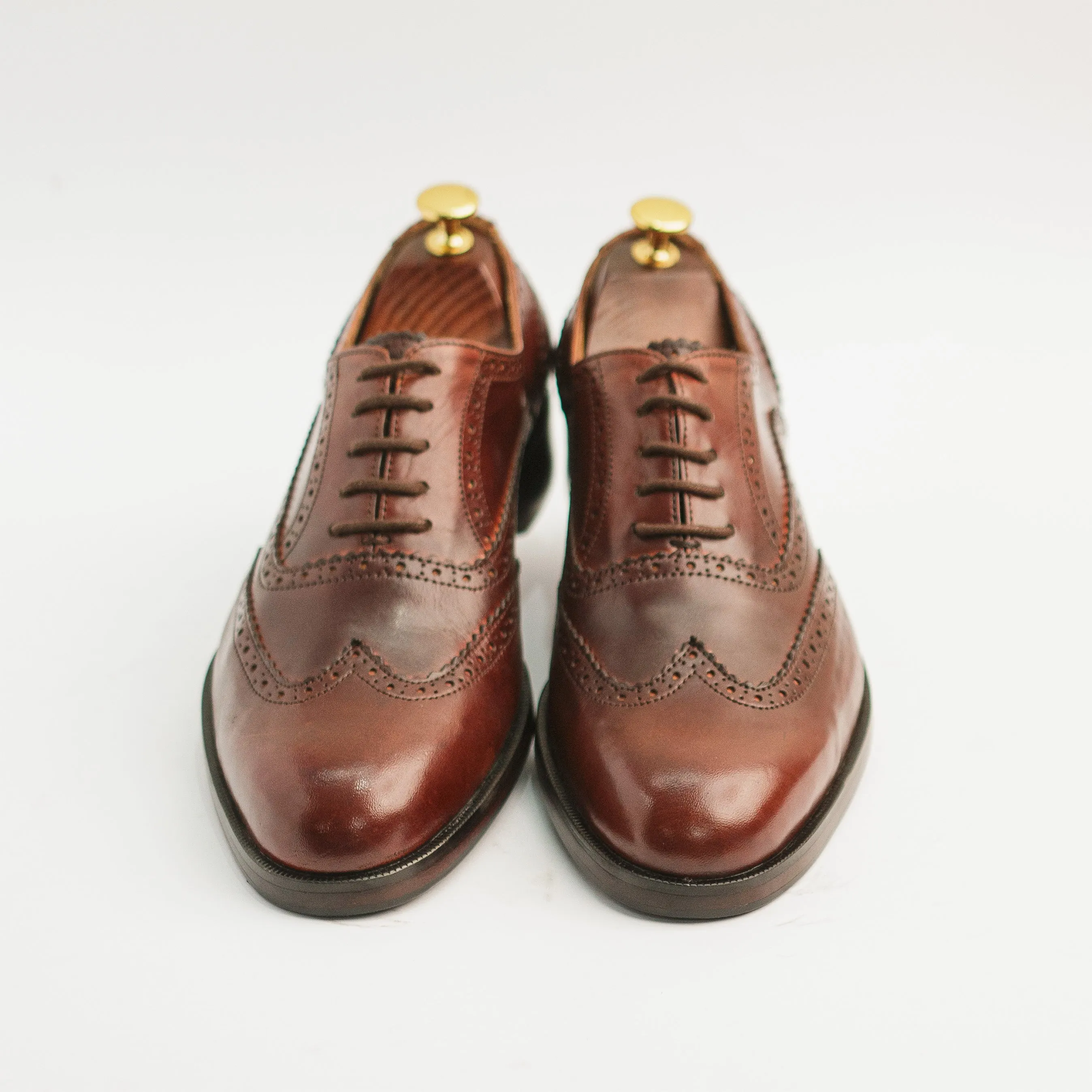Windsor - Chestnut Brown Stable Fit Professional Setting